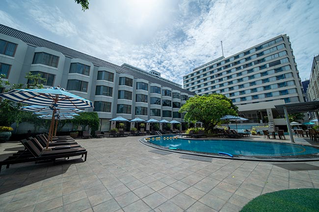 Deluxe Pool View Room at The Bayview Hotel Pattaya