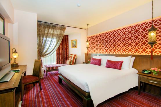 Theme Suites at The Bayview Hotel Pattaya